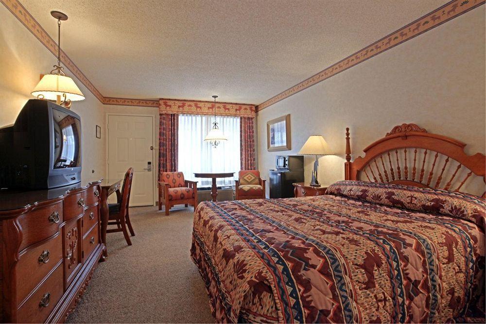 Gold Country Inn And Casino By Red Lion Hotels Elko Room photo